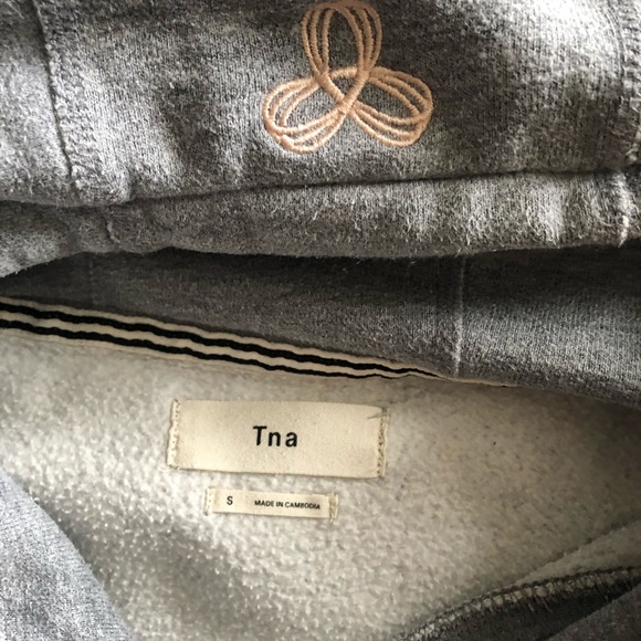 TNA Hoodie S - Picture 2 of 4